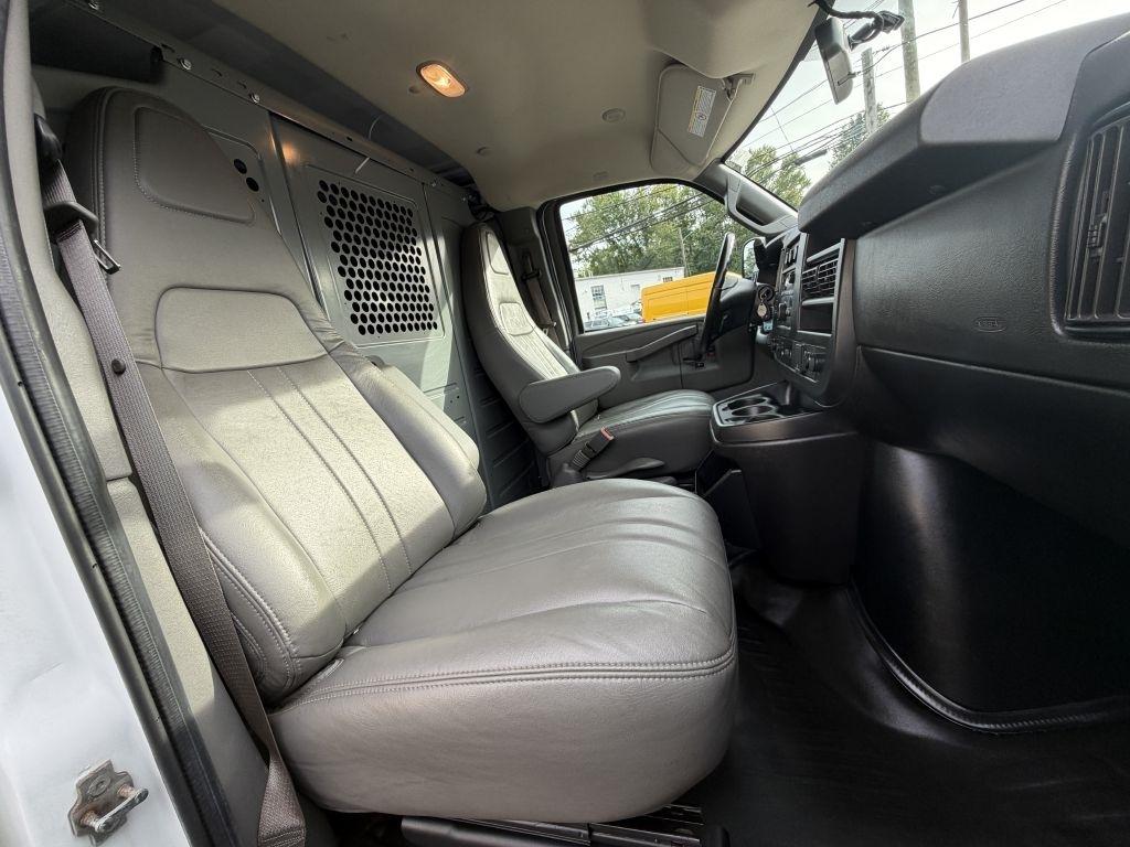 Chevrolet Express  2021