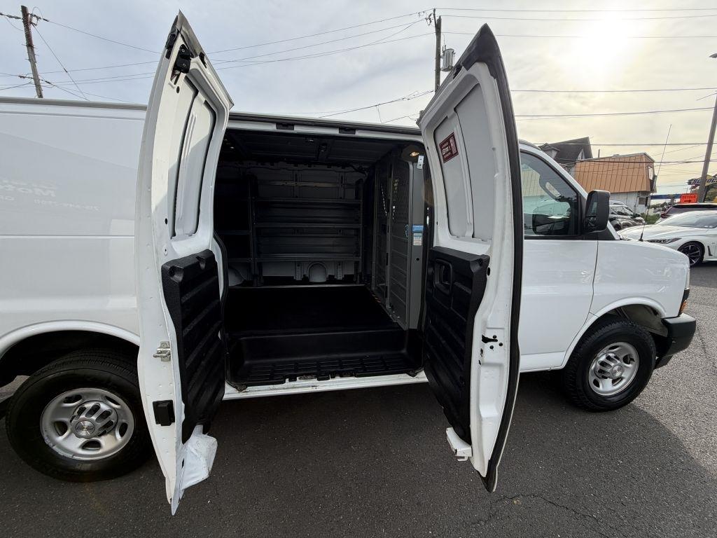Chevrolet Express  2021