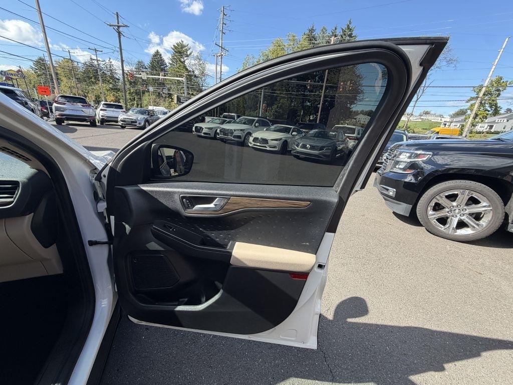 Ford Escape  2020