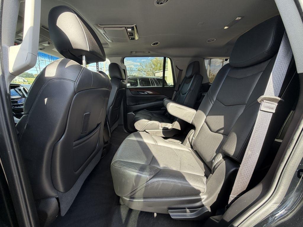 Cadillac Escalade  2017
