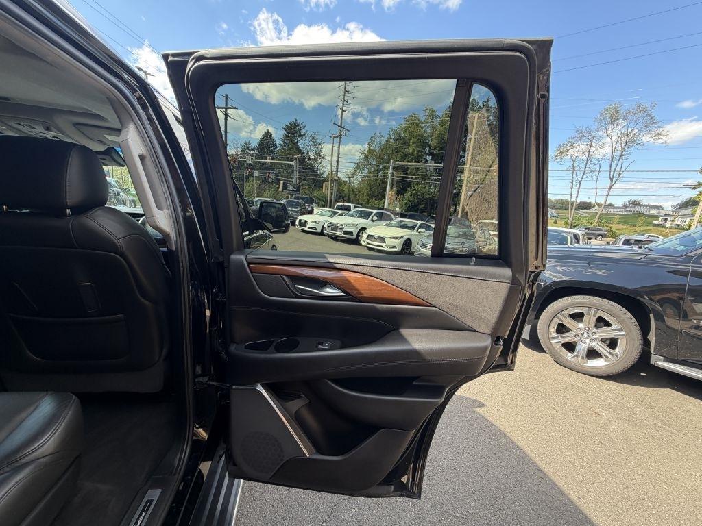 Cadillac Escalade  2017