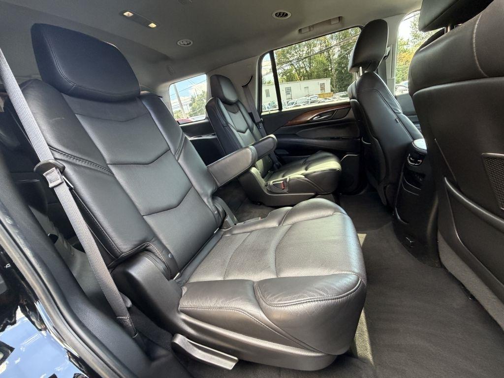 Cadillac Escalade  2017