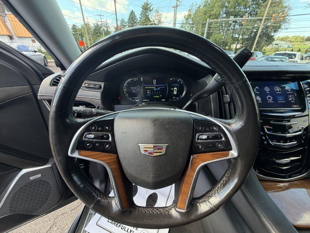 Cadillac Escalade  2017