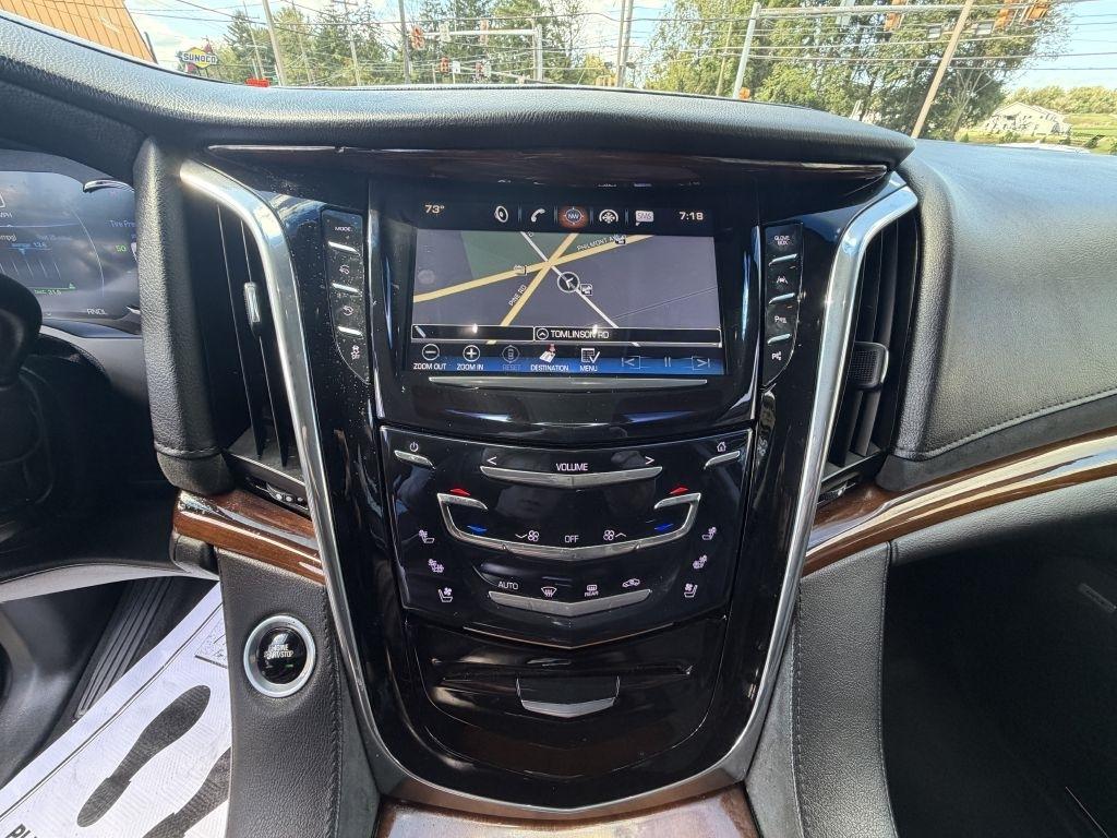 Cadillac Escalade  2017