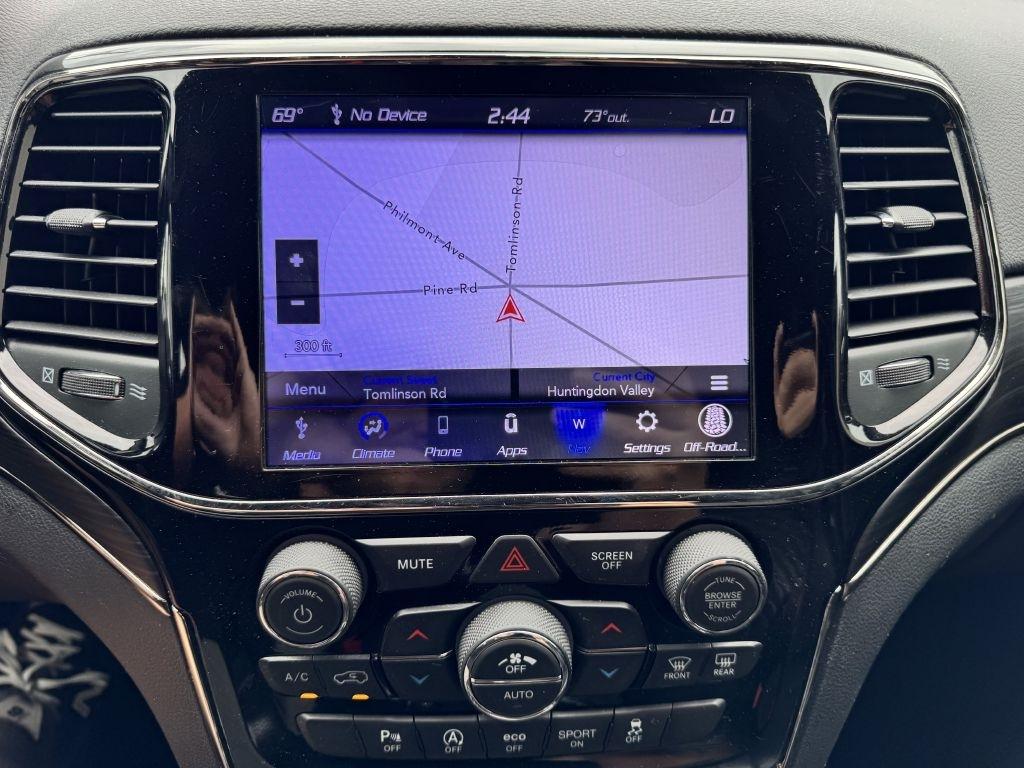 Jeep Grand Cherokee  2020