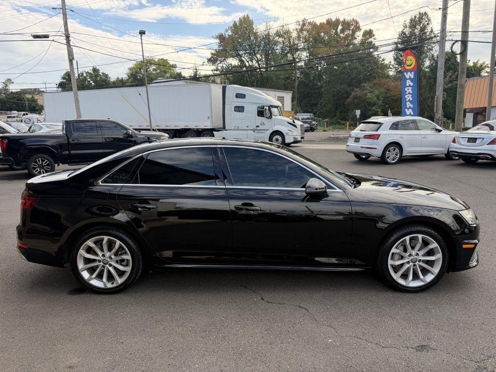 Audi A4  2019