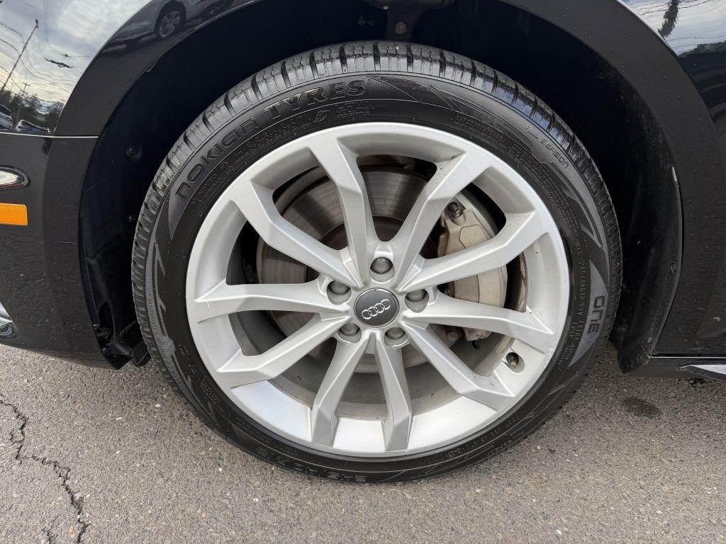 Audi A4  2019