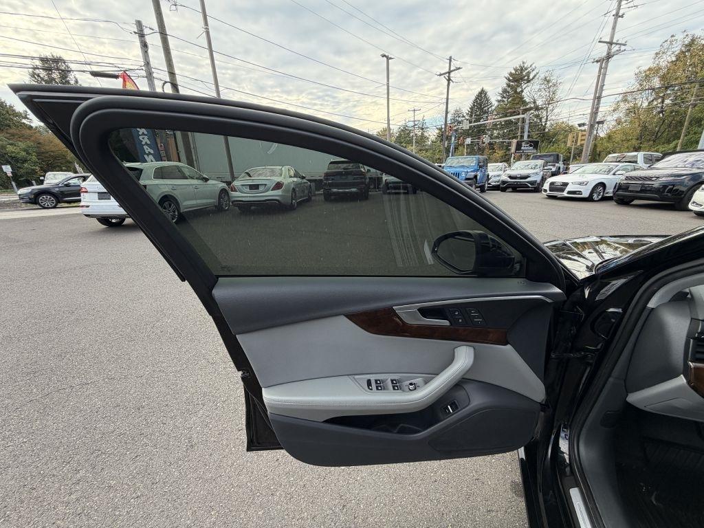 Audi A4  2019