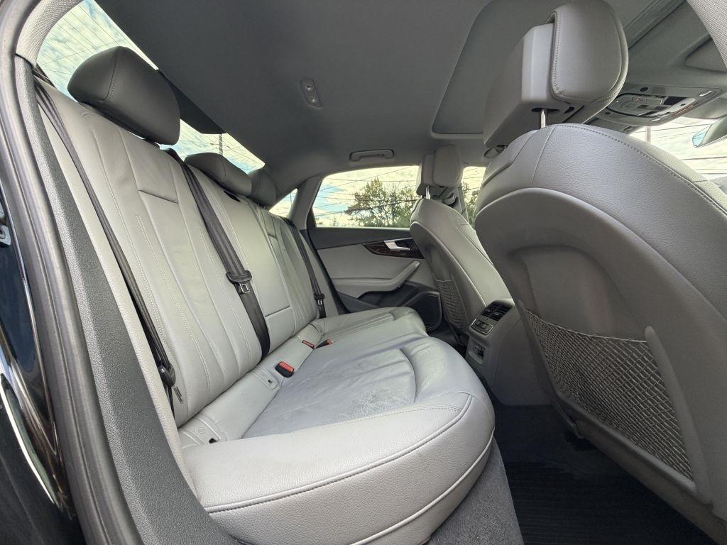 Audi A4  2019