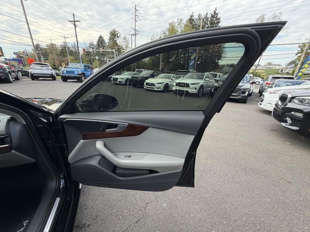 Audi A4  2019