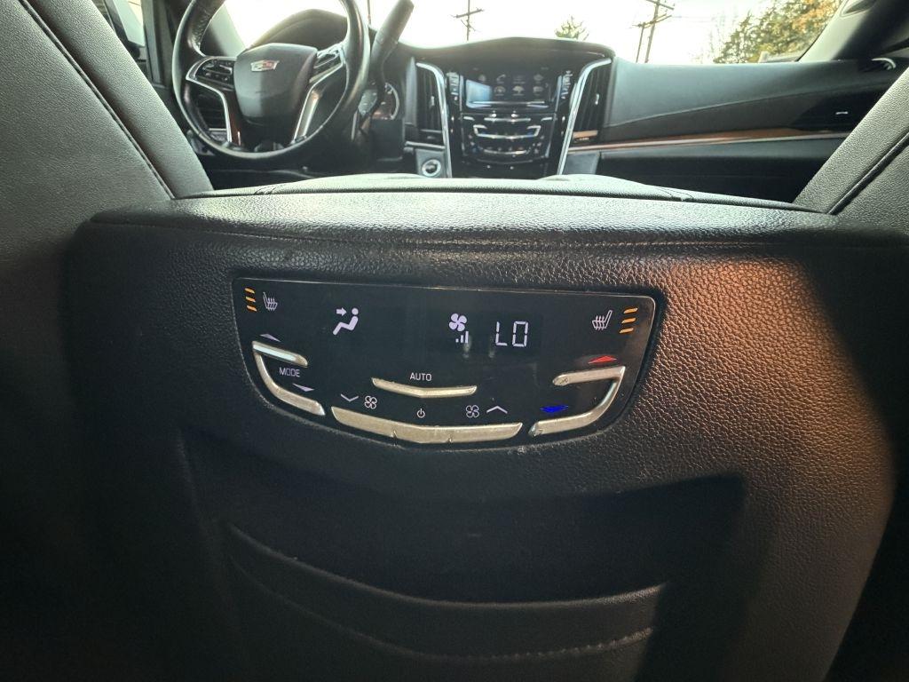 Cadillac Escalade Luxury 2017