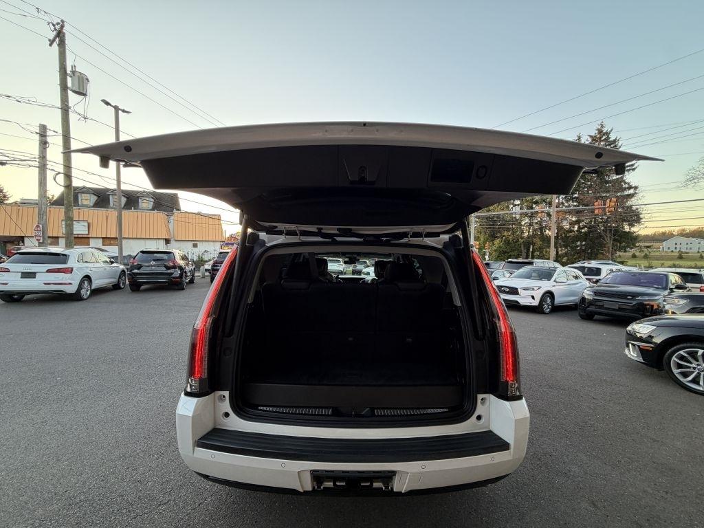 Cadillac Escalade Luxury 2017