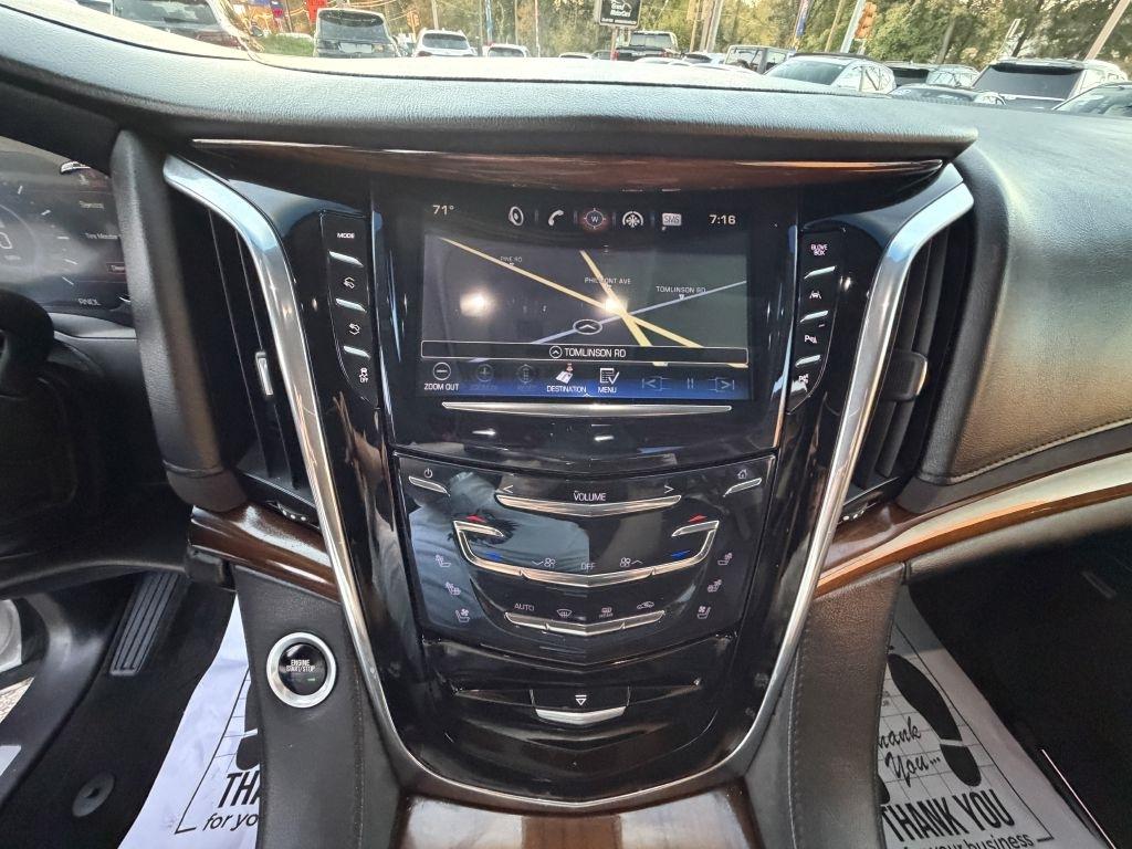 Cadillac Escalade Luxury 2017