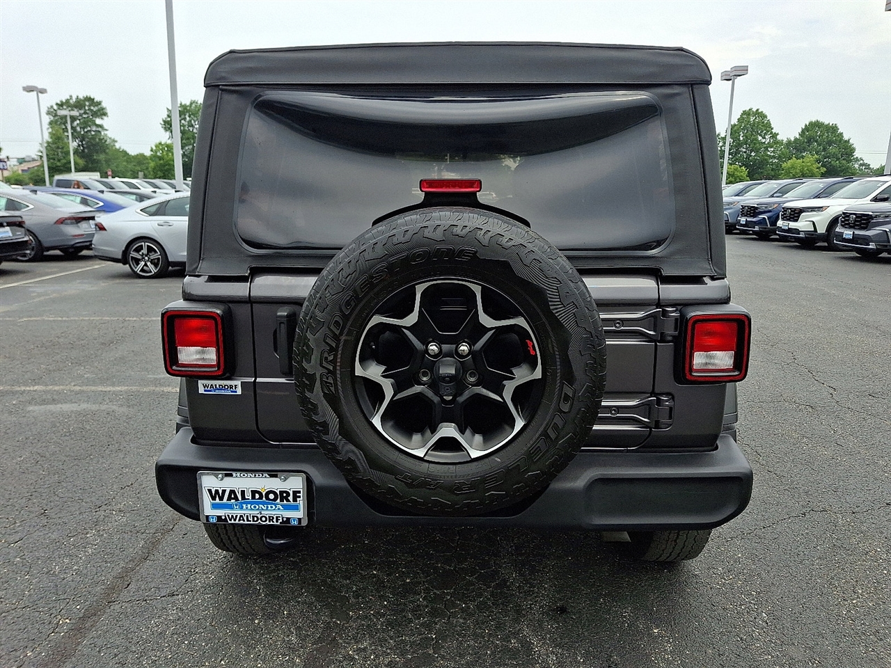 Jeep Wrangler Unlimited Sport 2021