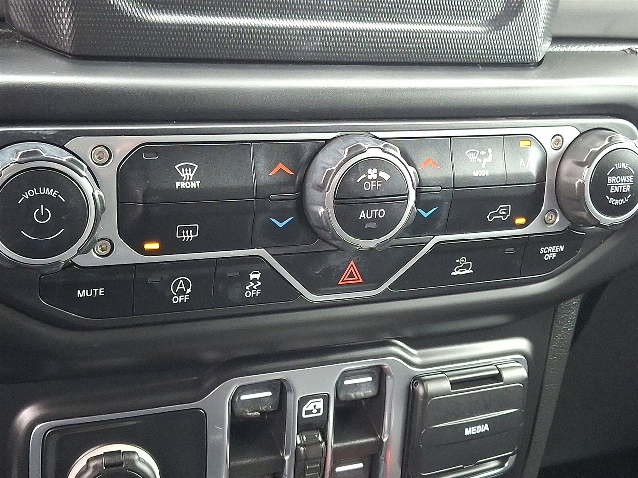 Jeep Wrangler Unlimited Sport 2021