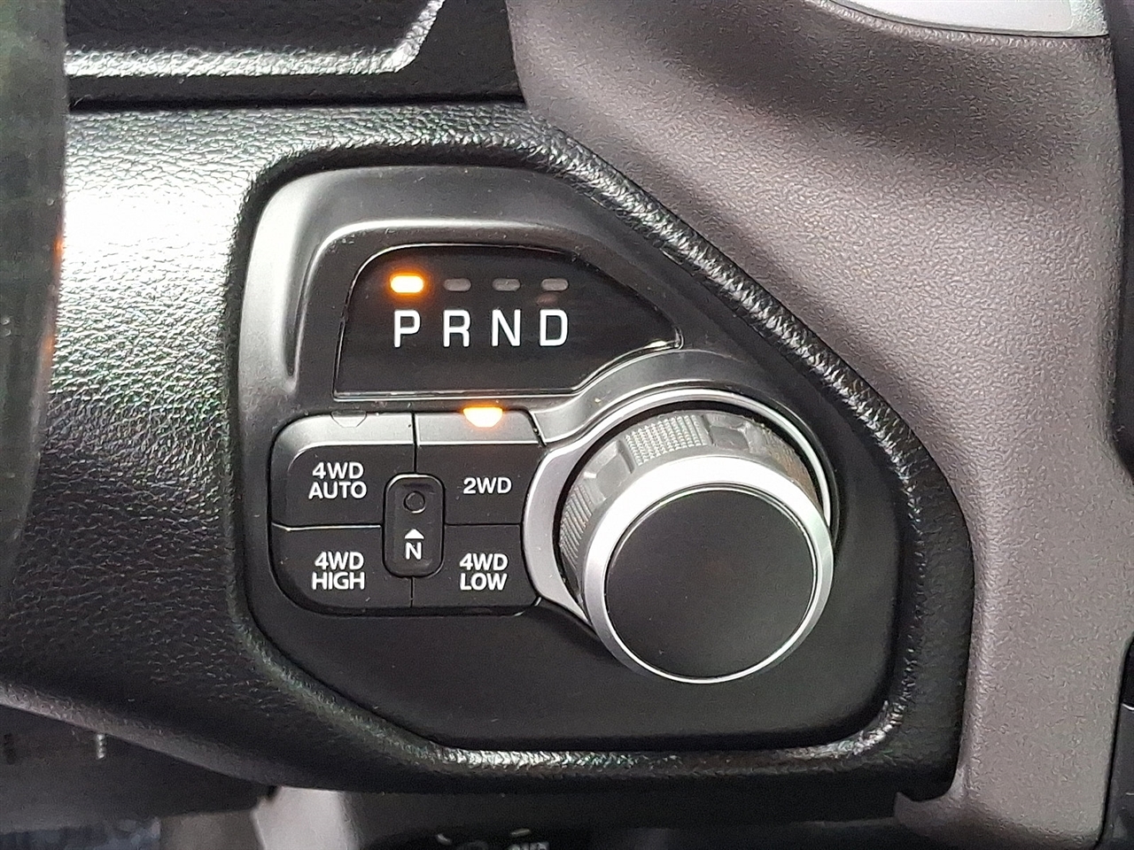 RAM 1500 Big Horn Crew Cab SWB 4WD 2021