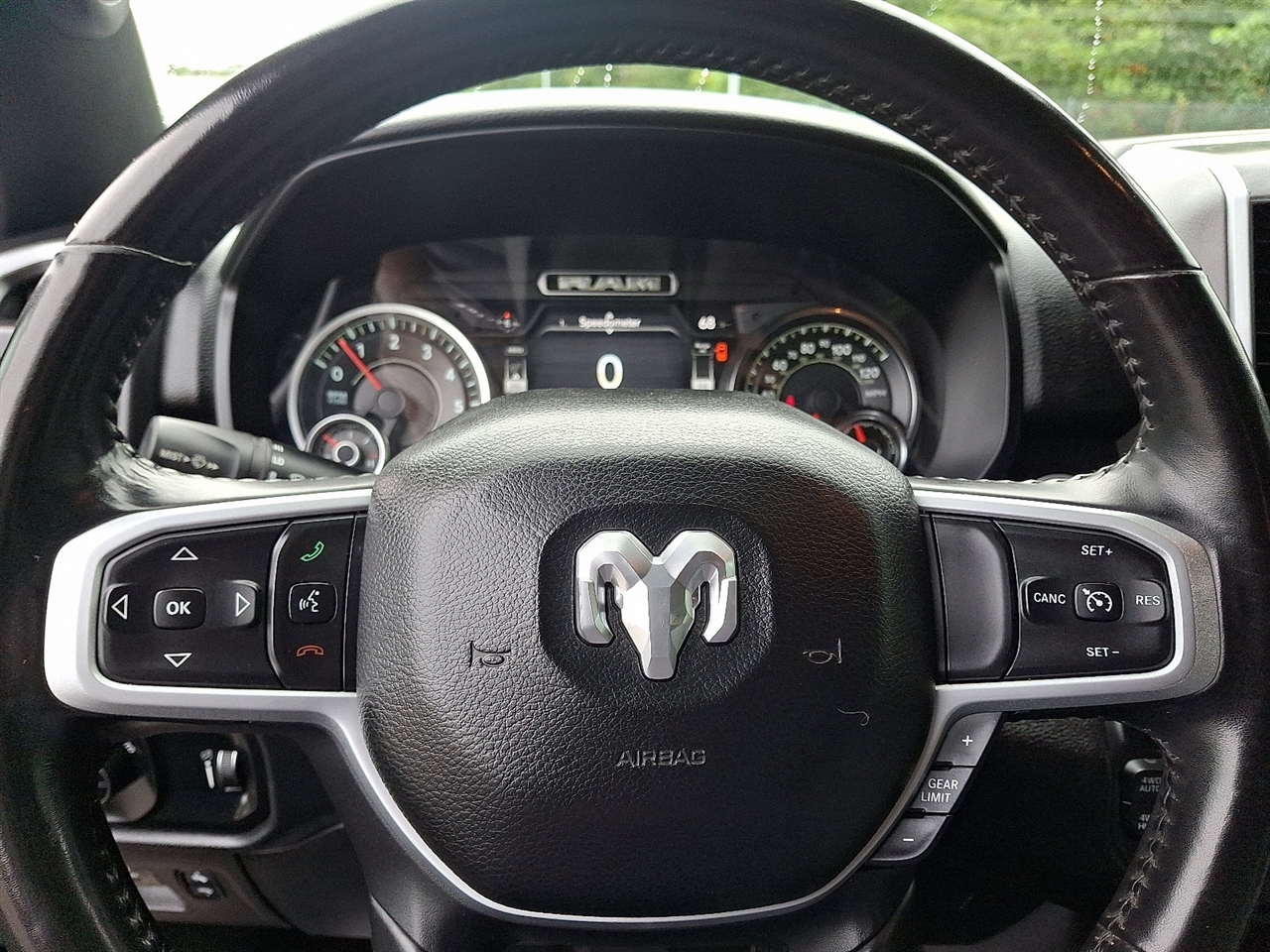 RAM 1500 Big Horn Crew Cab SWB 4WD 2021