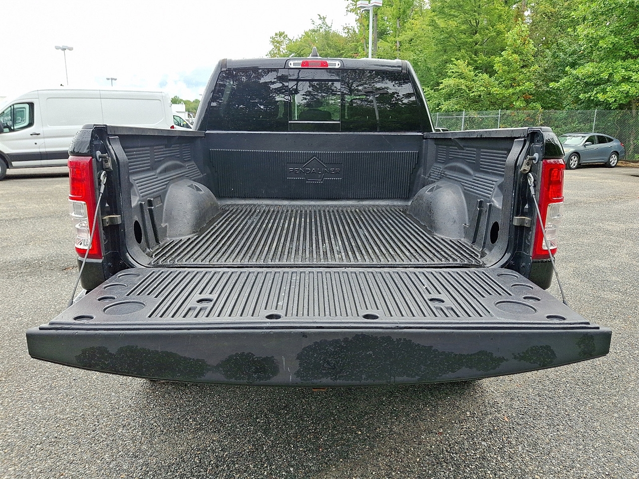 RAM 1500 Big Horn Crew Cab SWB 4WD 2021