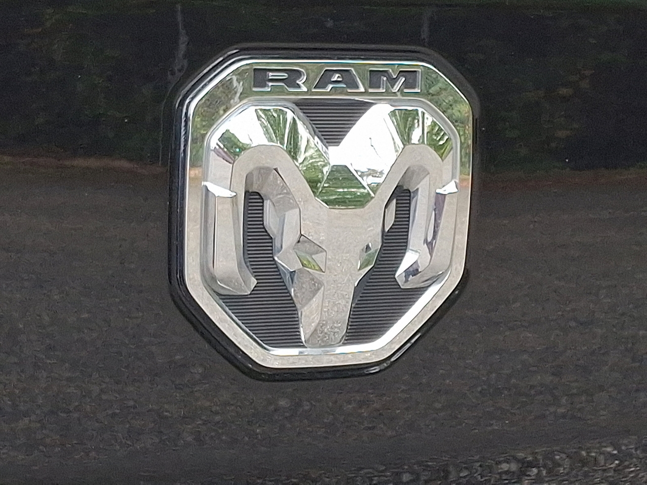 RAM 1500 Big Horn Crew Cab SWB 4WD 2021