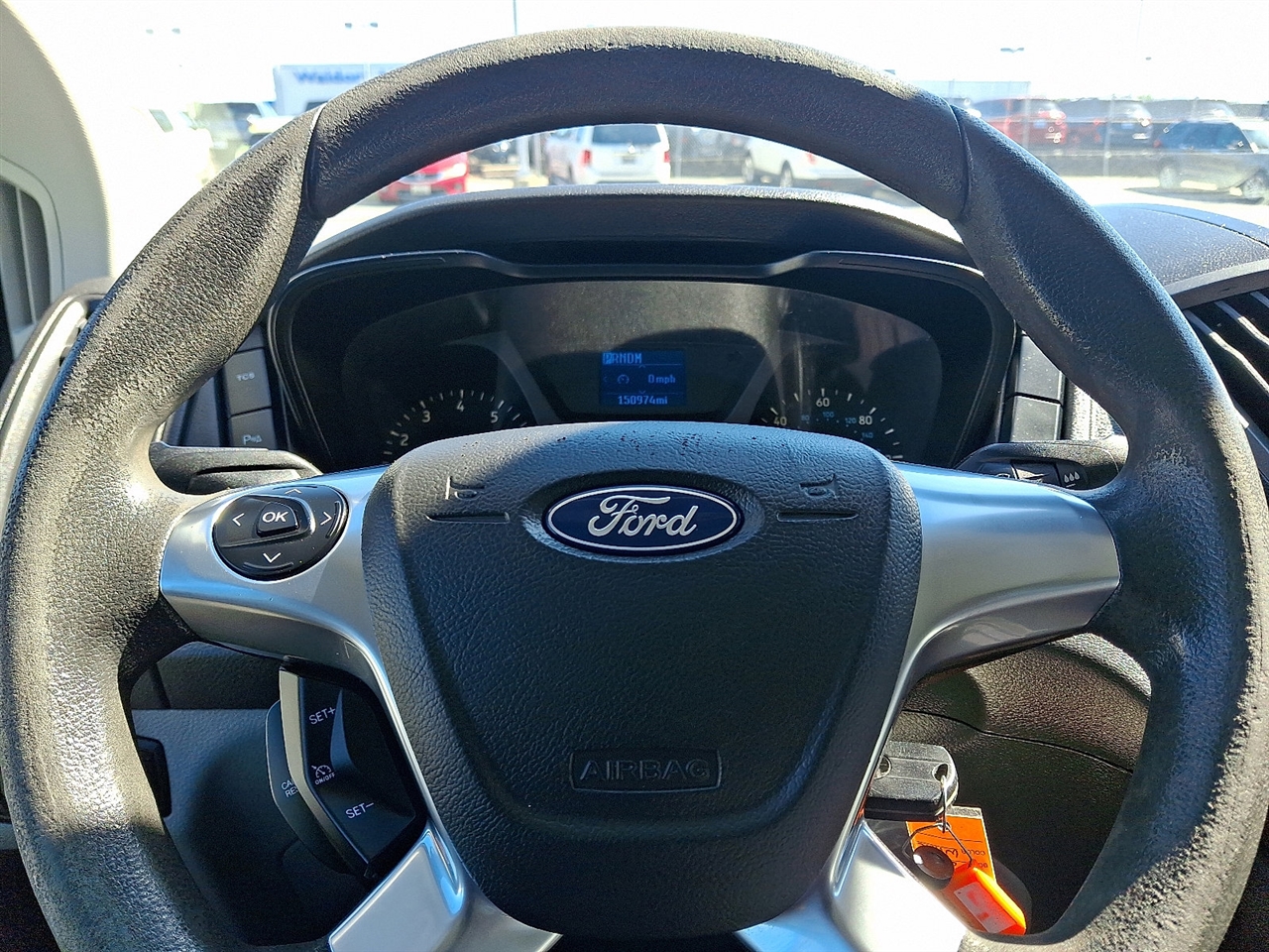 Ford Transit 250 Van Low Roof w/Sliding Pass. 148-in. WB 2017