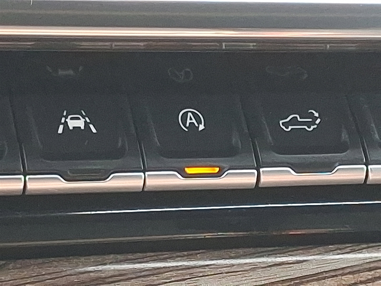 Chevrolet Silverado 1500 LT-L Crew Cab 4WD 2025