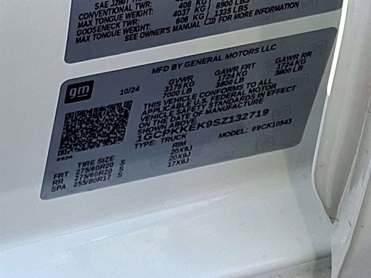 Chevrolet Silverado 1500 LT-L Crew Cab 4WD 2025