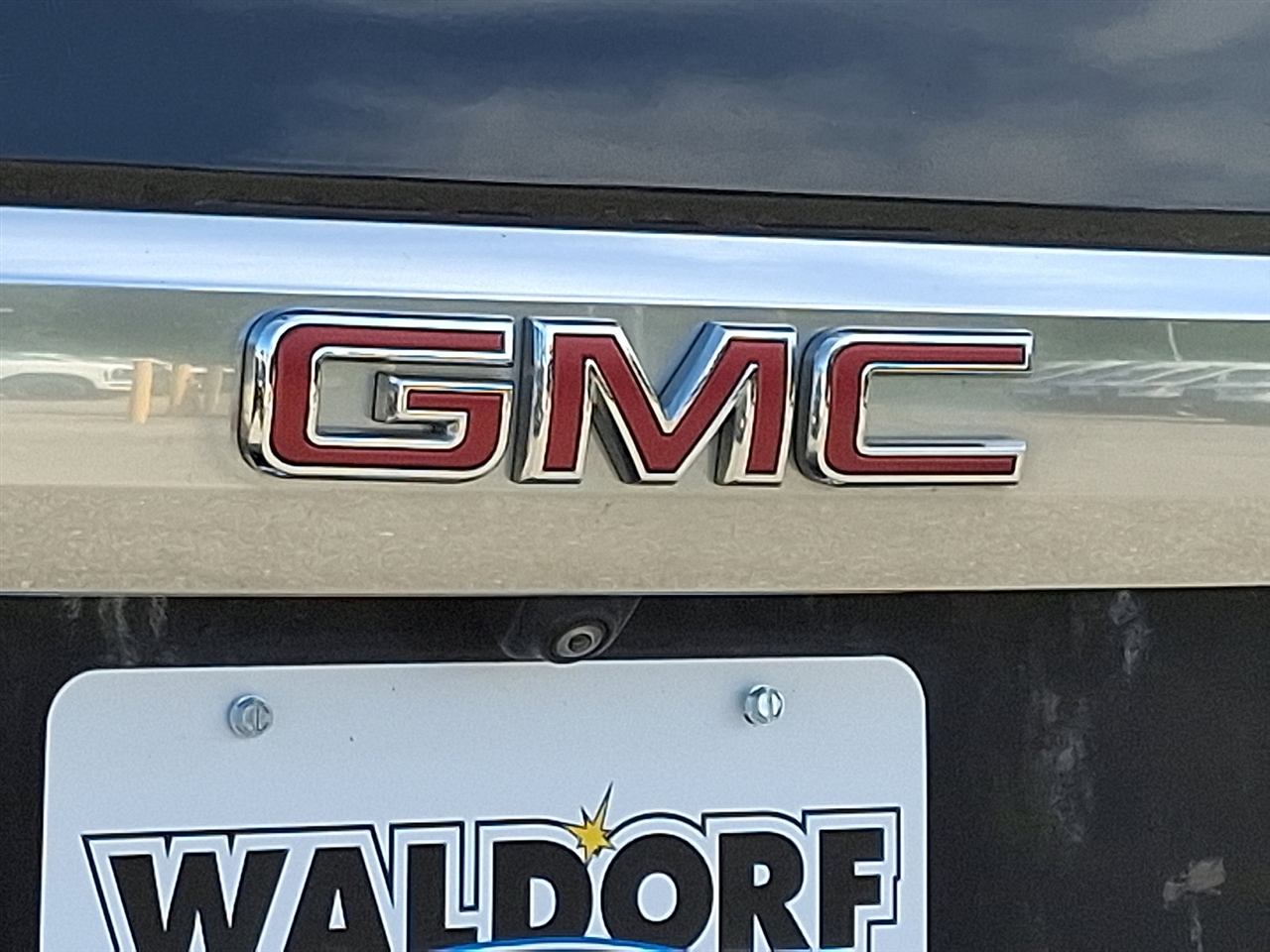 GMC Yukon XL Denali 4WD 2021