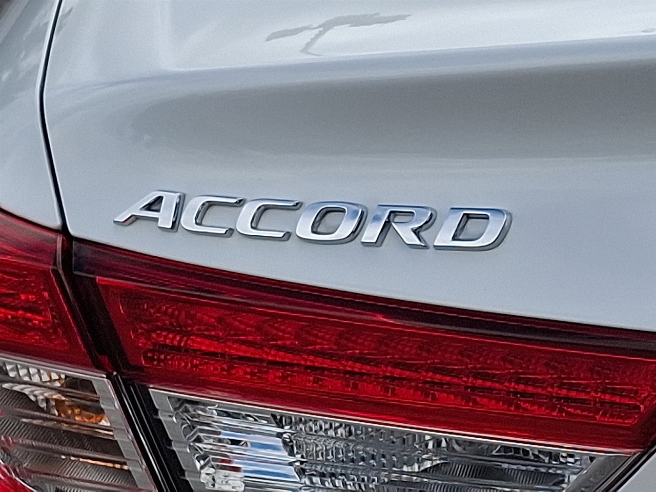 Honda Accord Hybrid EX-L 2022