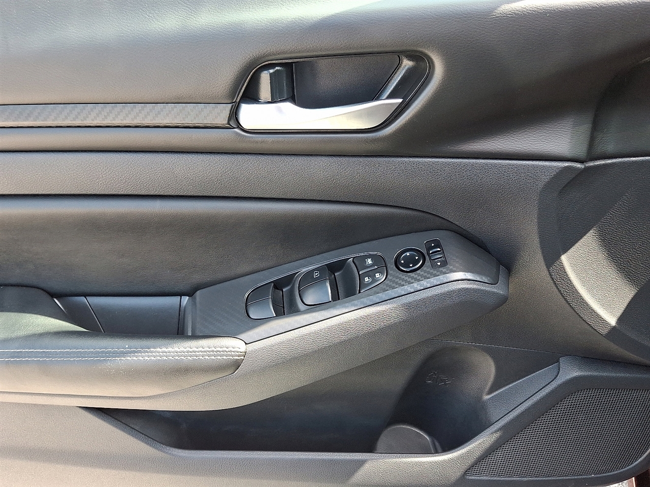 Nissan Altima 2.5 SV 2025