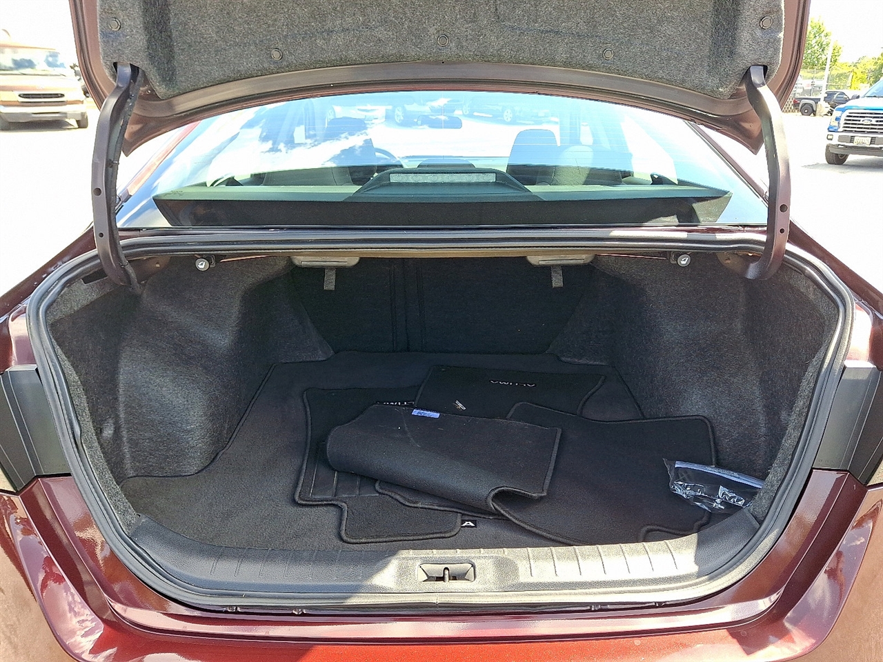 Nissan Altima 2.5 SV 2025