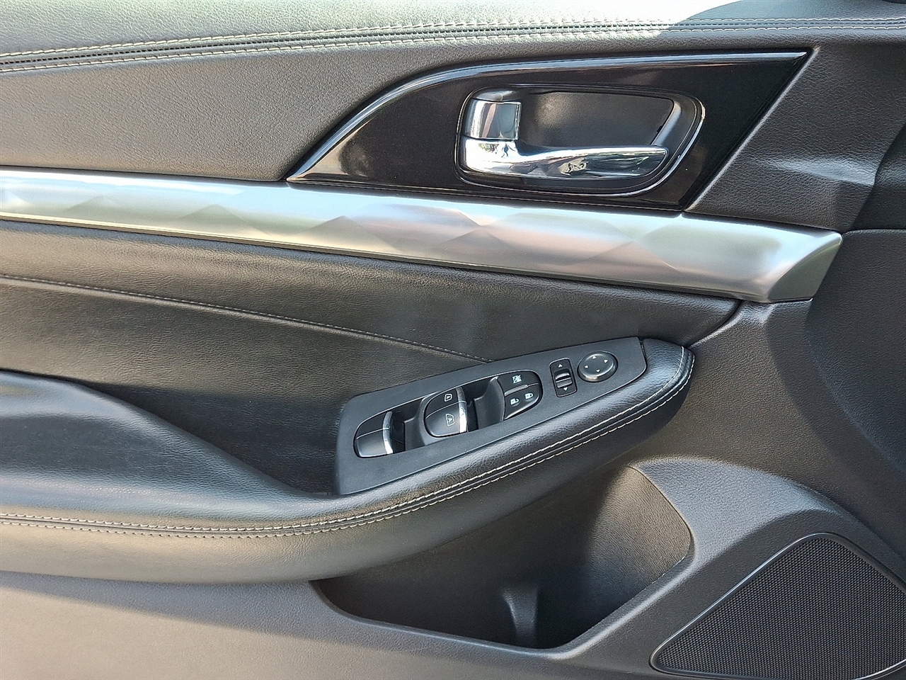 Nissan Maxima 3.5 SV 2021