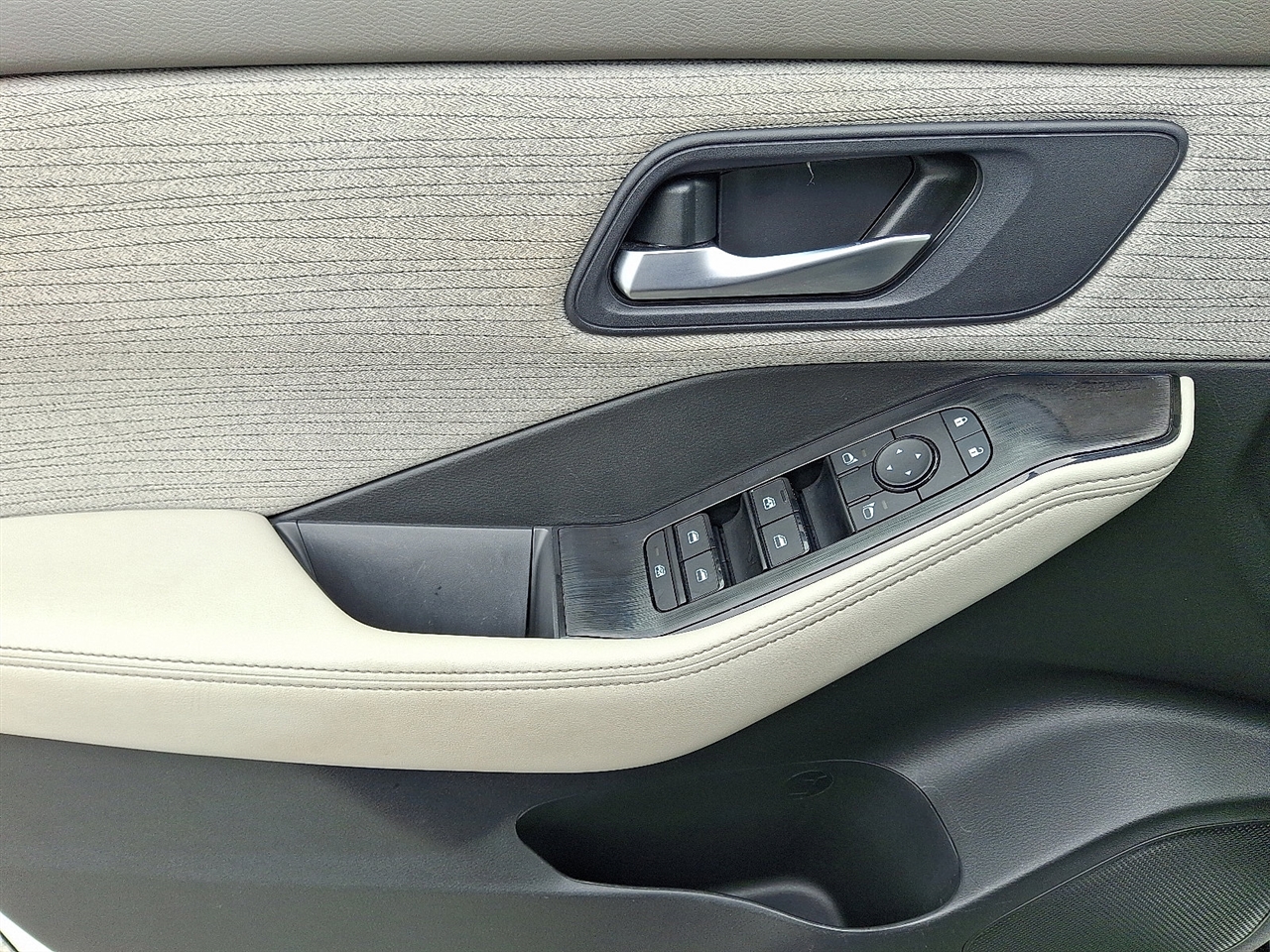 Nissan Rogue SV AWD 2023