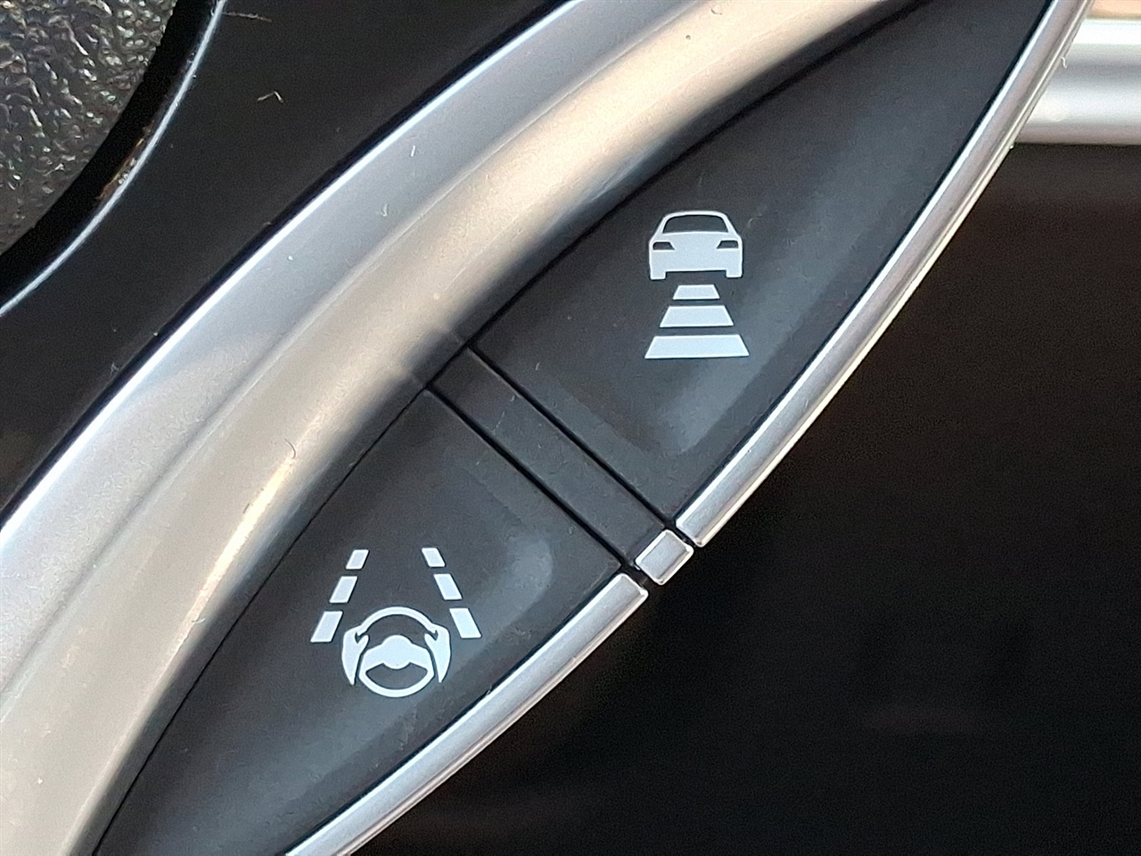 Acura MDX SH-AWD 9-Spd AT 2020