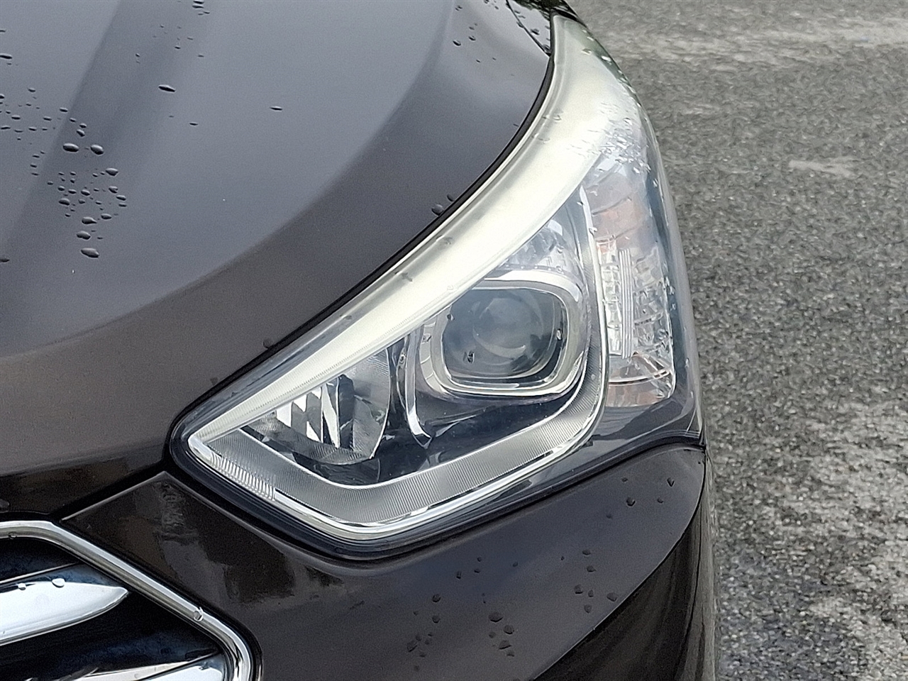 Hyundai Santa Fe SE FWD 2016