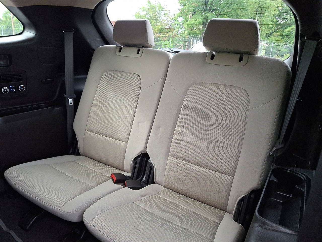 Hyundai Santa Fe SE FWD 2016