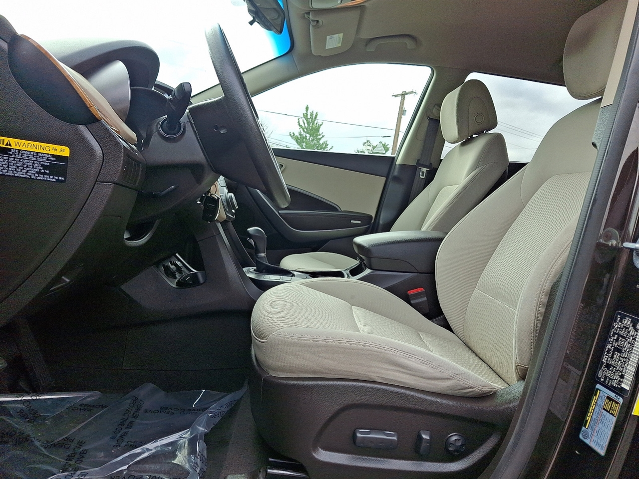 Hyundai Santa Fe SE FWD 2016