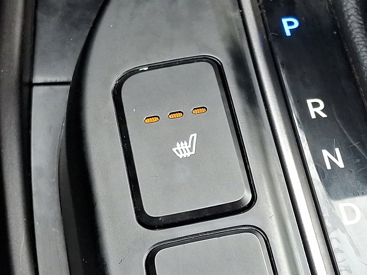 Hyundai Santa Fe SE FWD 2016