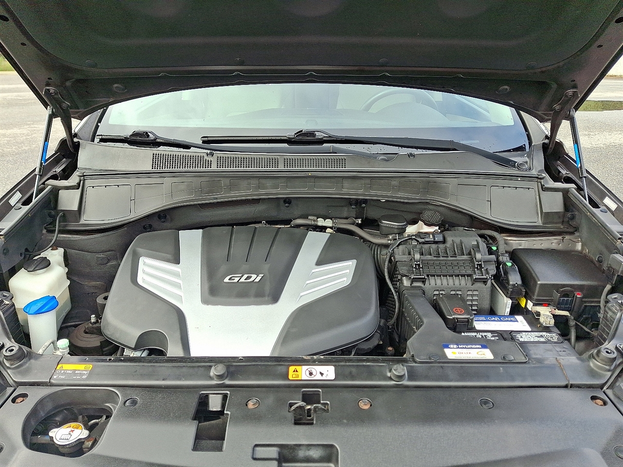 Hyundai Santa Fe SE FWD 2016