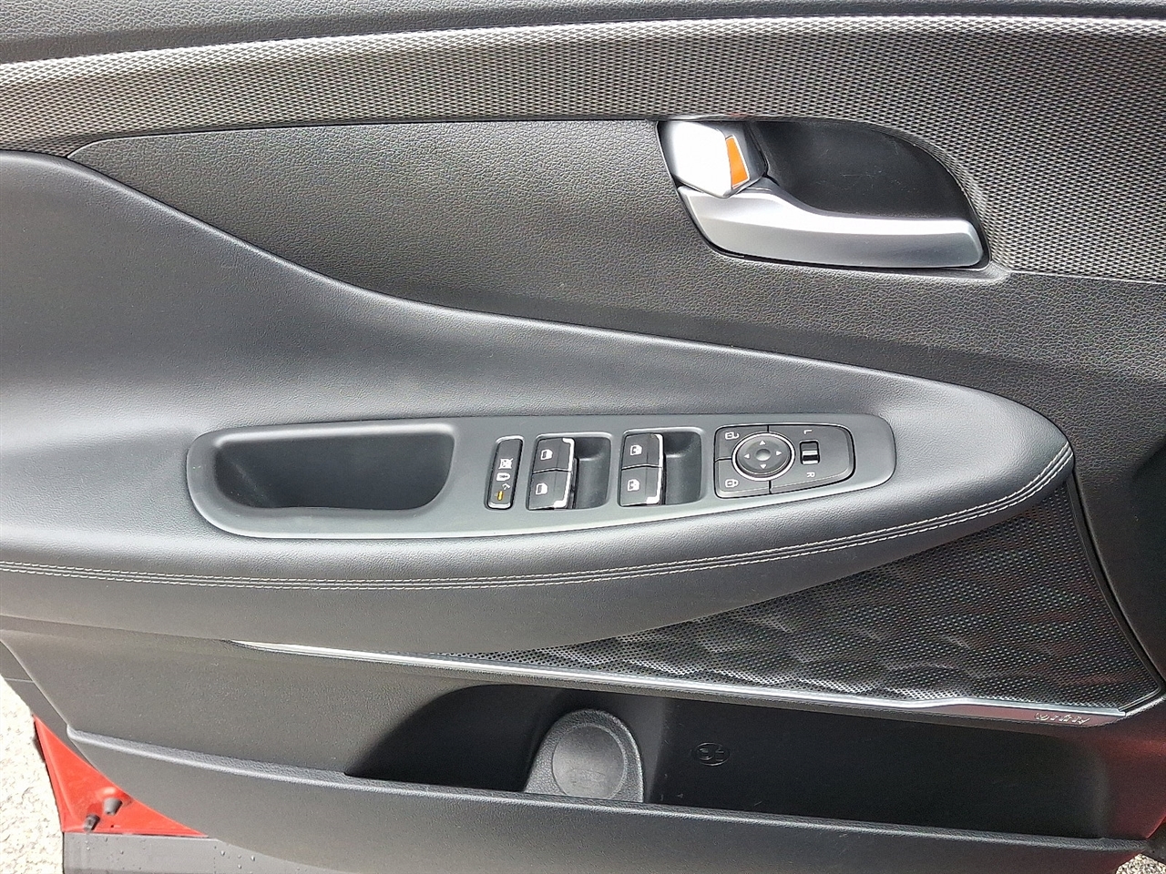 Hyundai Santa Fe SEL 2.0T w/Convenience and Premium Packages 2020