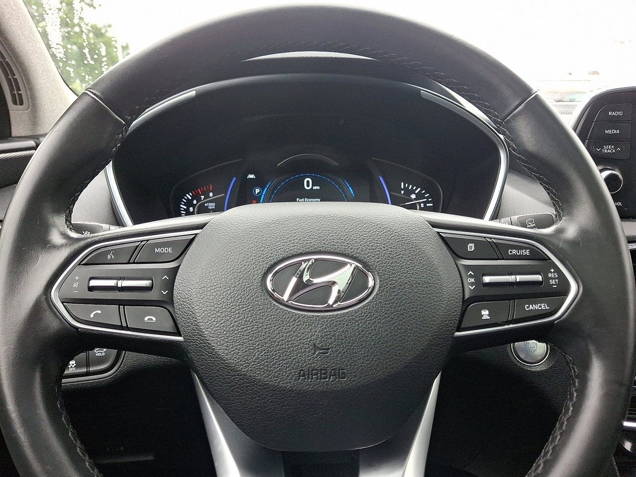 Hyundai Santa Fe SEL 2.0T w/Convenience and Premium Packages 2020