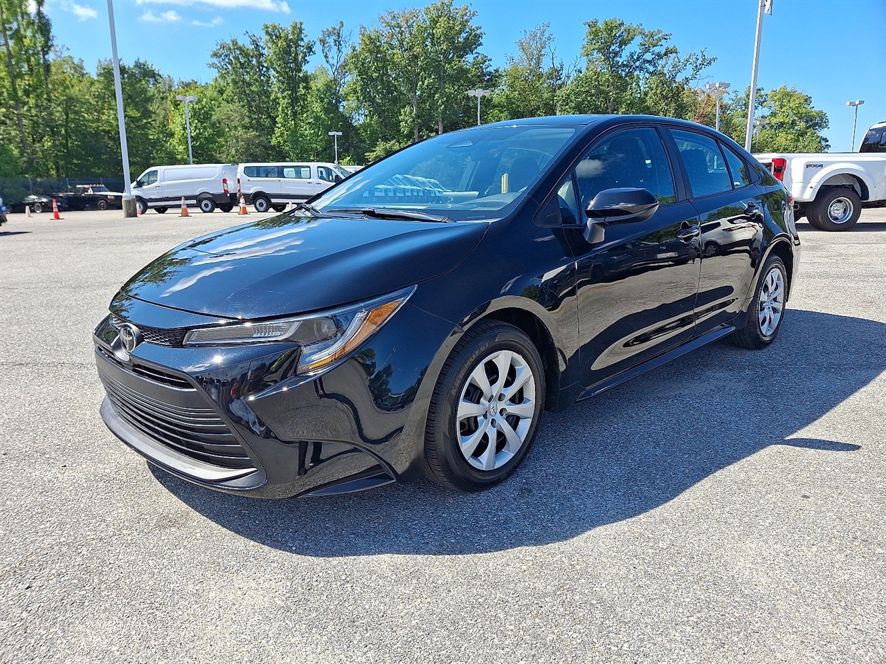 Toyota Corolla LE 2024