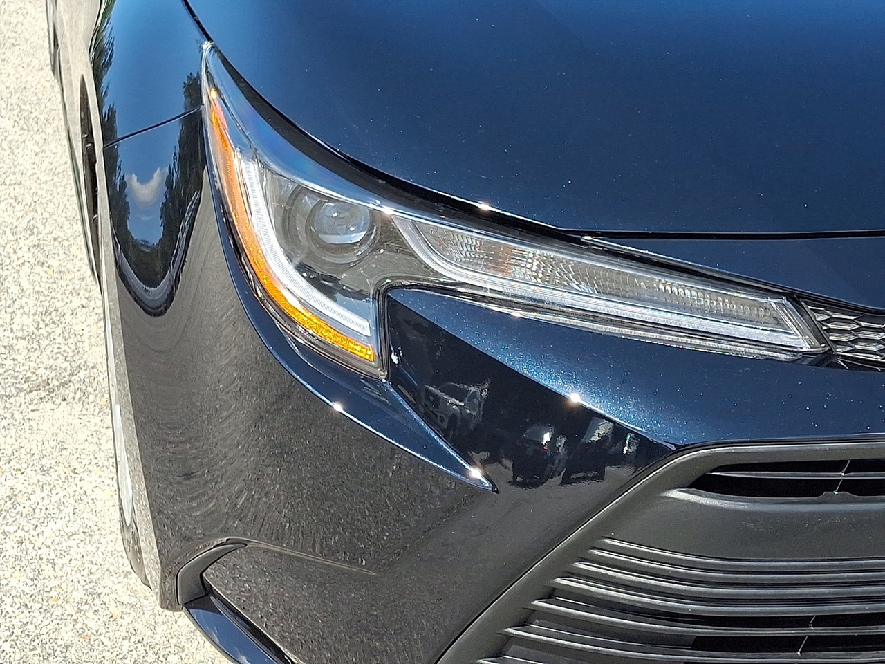 Toyota Corolla LE 2024