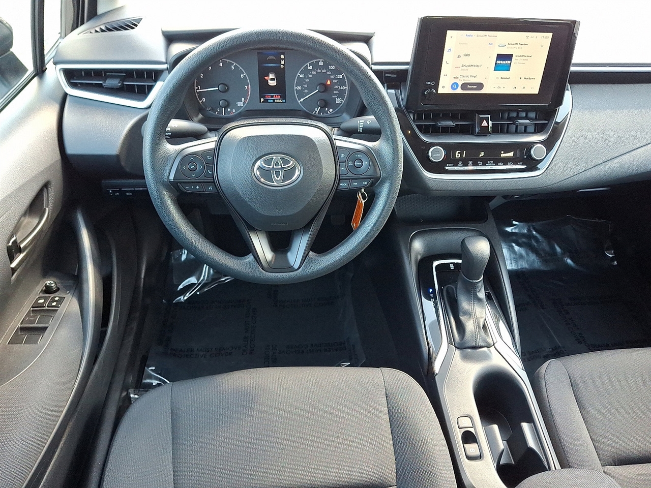 Toyota Corolla LE 2024