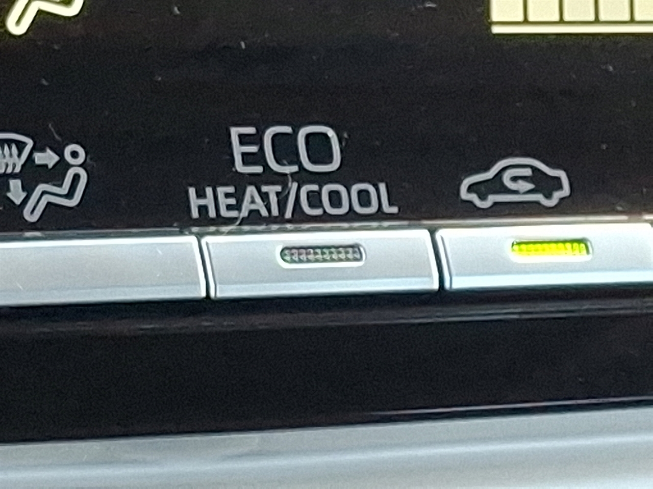 Toyota Corolla LE 2024