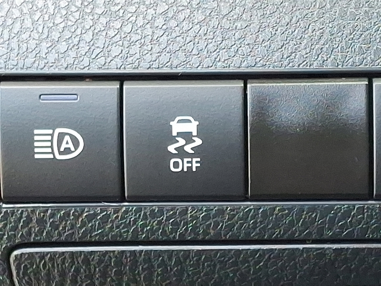 Toyota Camry SE 2024