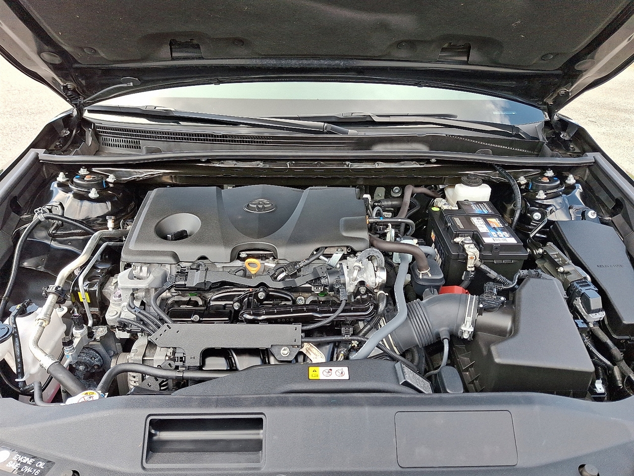 Toyota Camry SE 2024