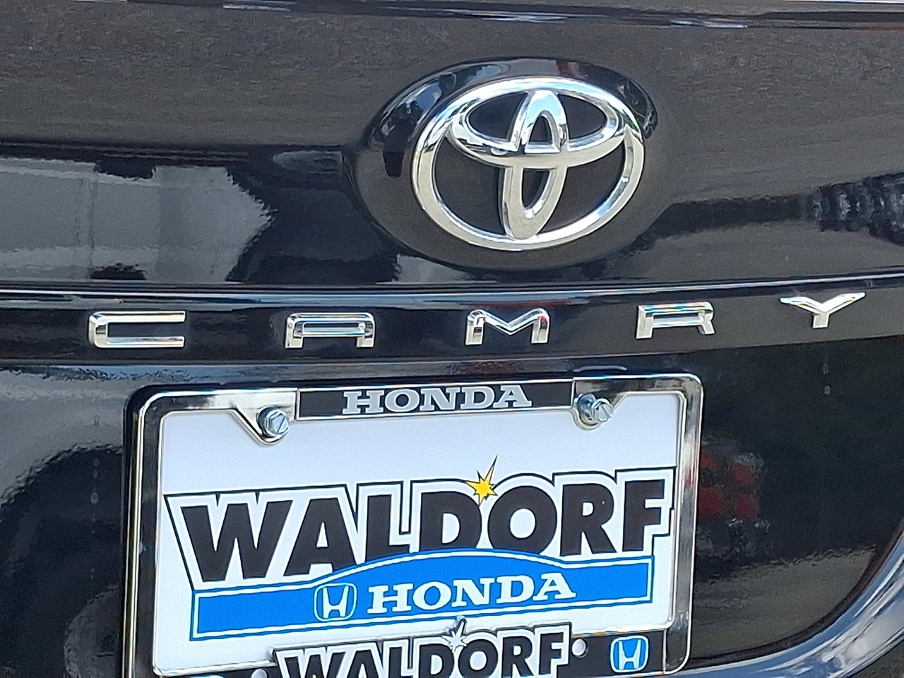 Toyota Camry SE 2024