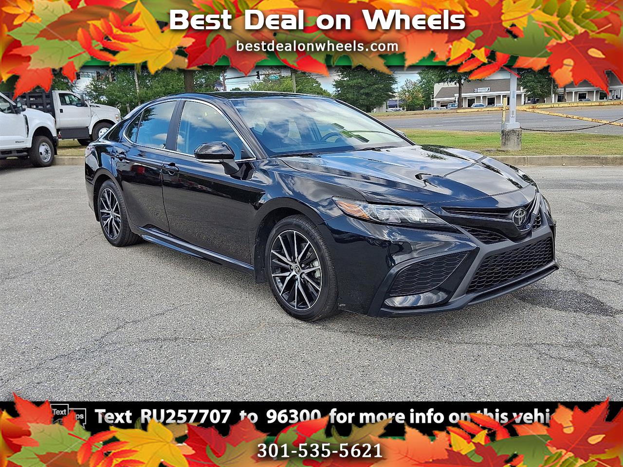 Toyota Camry SE 2024