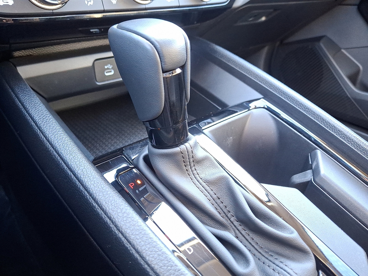 Honda Accord EX-L Hybrid 2024