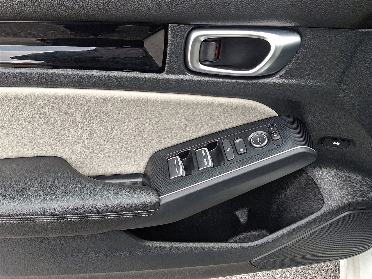 Honda Civic Touring Sedan CVT 2024